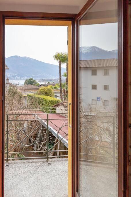 Minusio Casa Al Sole - Bellissimo Appartamento Con Terrazza E Vista Lago מראה חיצוני תמונה